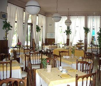 غرادو Albergo Al Parco المظهر الخارجي الصورة
